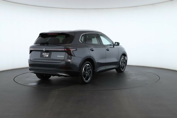 https://vehicle-cdn.autoleague.cloud/32838_1538454_18.jpg