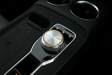 https://vehicle-cdn.autoleague.cloud/32838_1538454_30.jpg