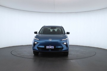 https://vehicle-cdn.autoleague.cloud/32838_1541305_5.jpg