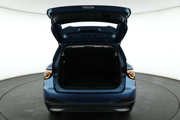 https://vehicle-cdn.autoleague.cloud/32838_1649415_10.jpg