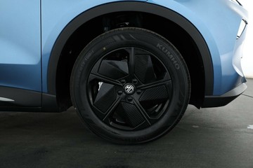 https://vehicle-cdn.autoleague.cloud/32838_1649415_3.jpg