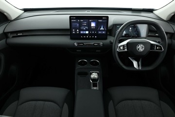 https://vehicle-cdn.autoleague.cloud/32838_1649415_30.jpg