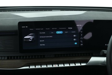 https://vehicle-cdn.autoleague.cloud/32838_1671172_26.jpg