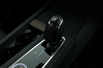 https://vehicle-cdn.autoleague.cloud/32838_1671172_27.jpg