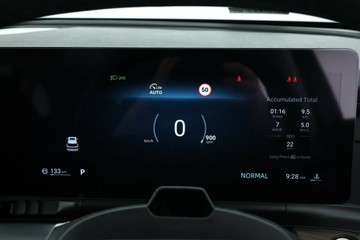 https://vehicle-cdn.autoleague.cloud/32838_1671445_21.jpg
