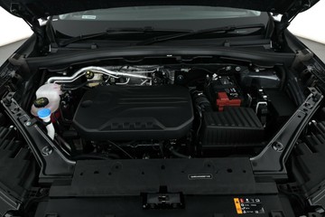 https://vehicle-cdn.autoleague.cloud/32838_1671445_6.jpg