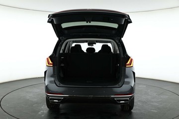 https://vehicle-cdn.autoleague.cloud/32838_1686418_7.jpg