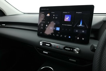 https://vehicle-cdn.autoleague.cloud/32838_1708666_21.jpg