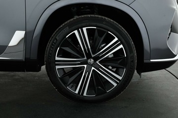 https://vehicle-cdn.autoleague.cloud/32838_1720861_10.jpg