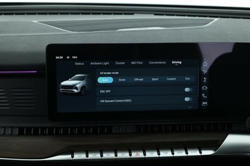 https://vehicle-cdn.autoleague.cloud/32838_1720861_23.jpg