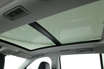 https://vehicle-cdn.autoleague.cloud/32838_1720861_34.jpg
