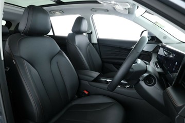https://vehicle-cdn.autoleague.cloud/32838_172347_18.jpg