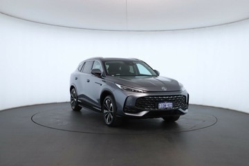 https://vehicle-cdn.autoleague.cloud/32838_172347_4.jpg