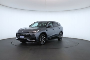 https://vehicle-cdn.autoleague.cloud/32838_172347_9.jpg