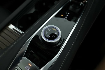 https://vehicle-cdn.autoleague.cloud/32838_1726411_30.jpg