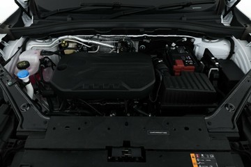 https://vehicle-cdn.autoleague.cloud/32838_1728604_6.jpg