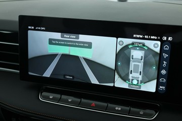 https://vehicle-cdn.autoleague.cloud/32838_173131_26.jpg