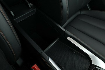 https://vehicle-cdn.autoleague.cloud/32838_173131_32.jpg