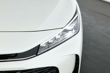 https://vehicle-cdn.autoleague.cloud/32838_173131_7.jpg