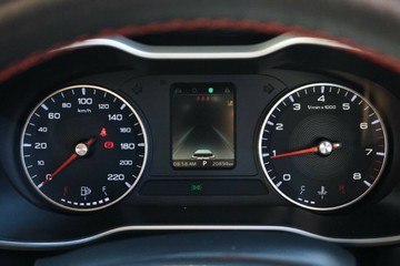 https://vehicle-cdn.autoleague.cloud/32838_185216_17.jpg