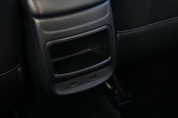 https://vehicle-cdn.autoleague.cloud/32838_185216_28.jpg