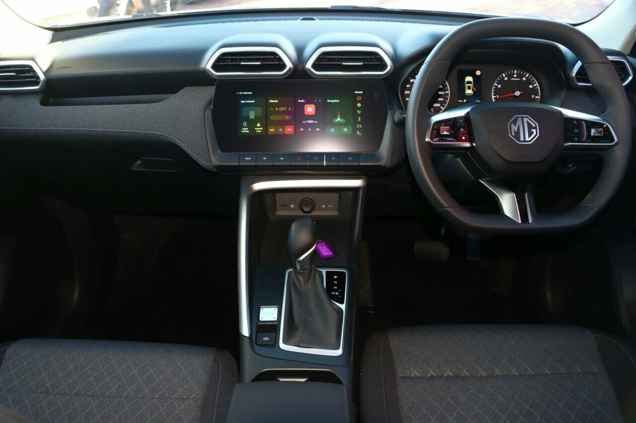 MG Zs image 4
