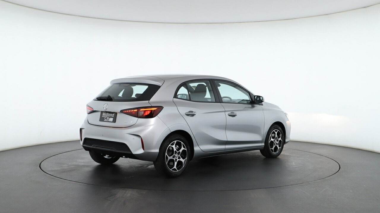 MG Mg3 image 4