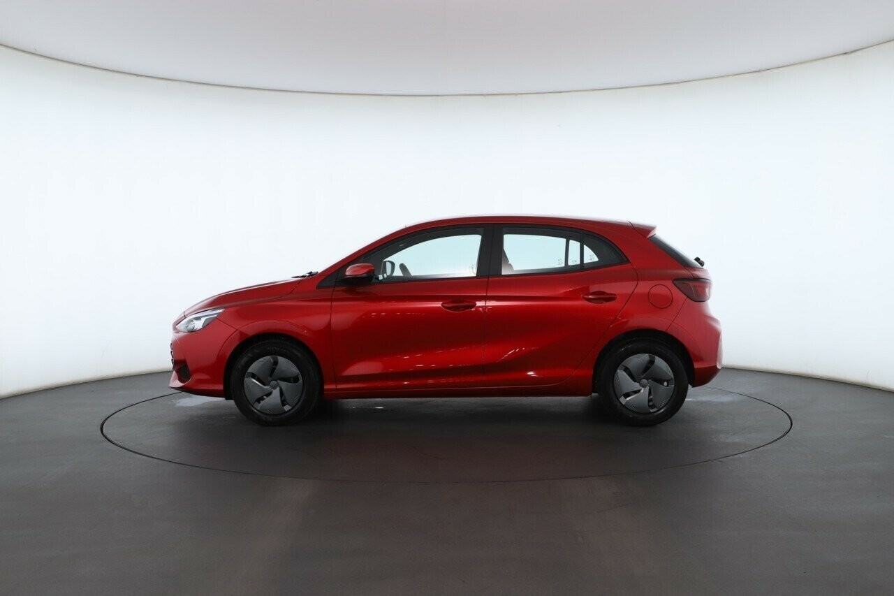 MG Mg3 image 3