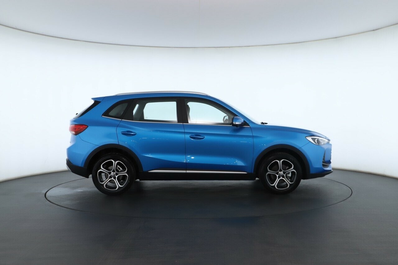 MG Zs image 2
