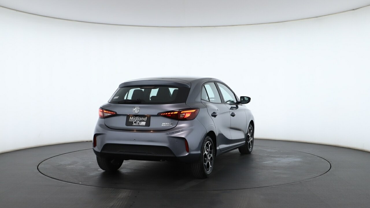 MG Mg3 image 4