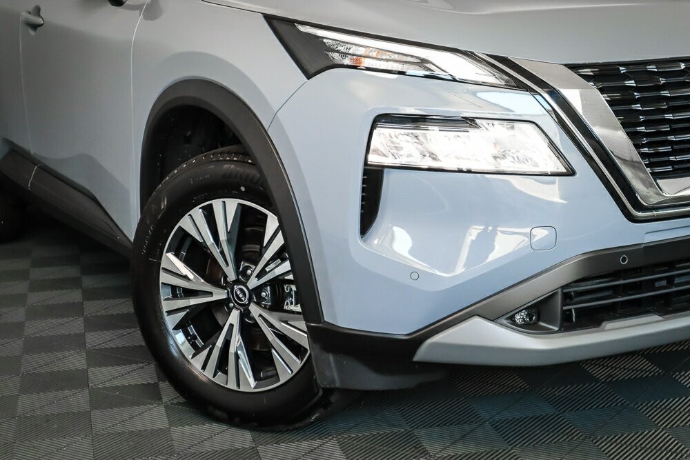 Nissan X-trail image 2