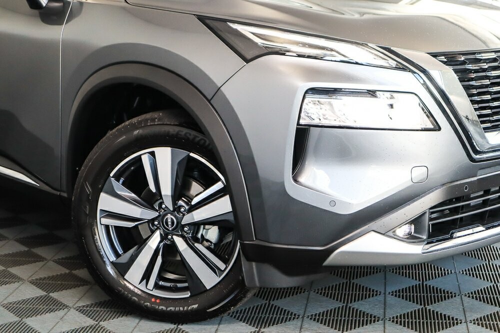 Nissan X-trail image 2
