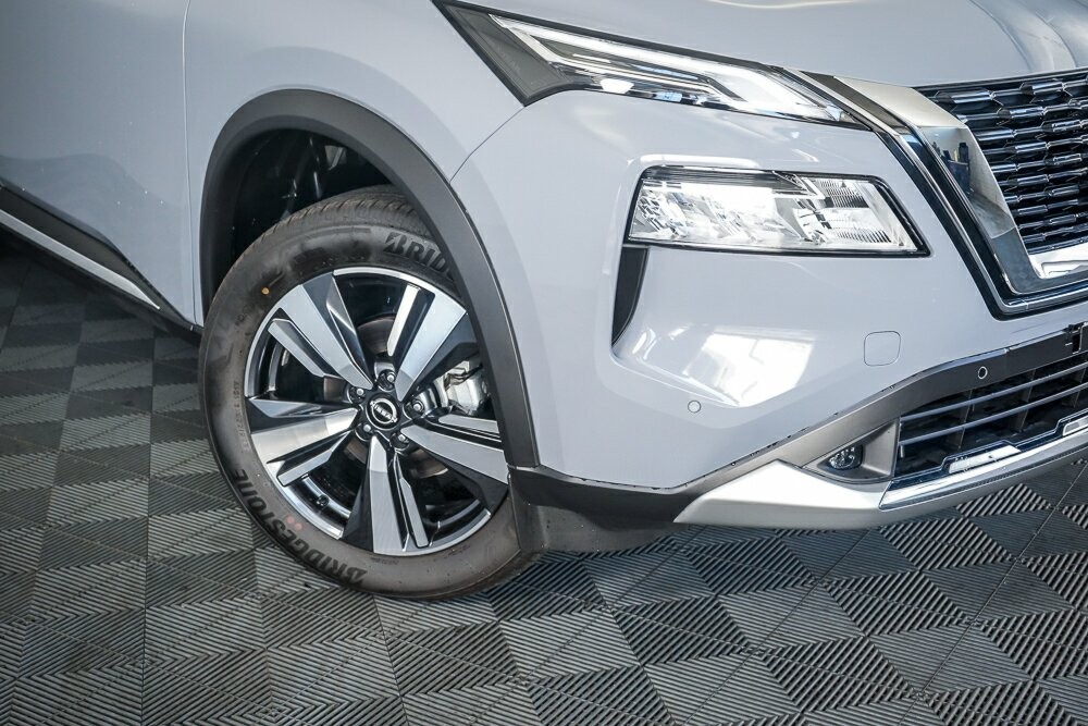 Nissan X-trail image 2