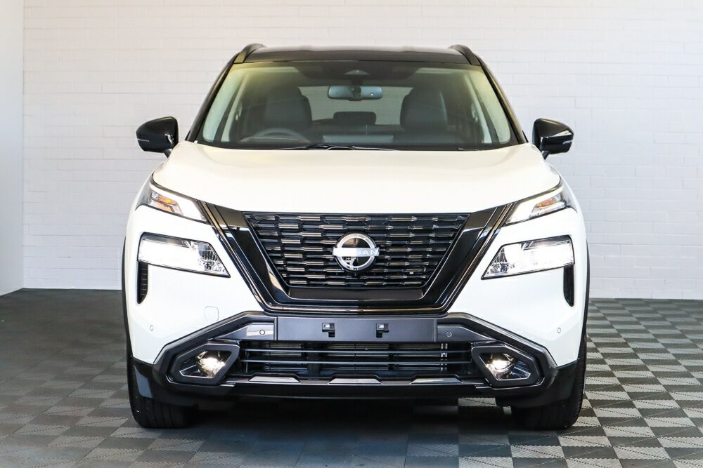 Nissan X-trail image 2