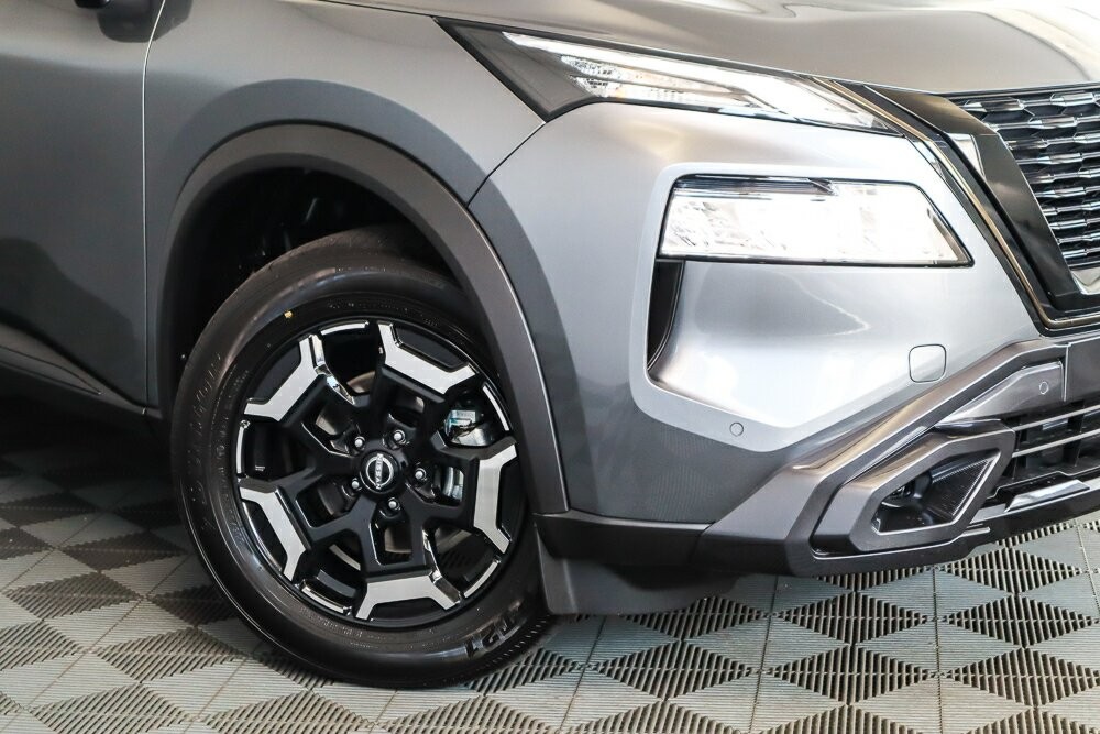 Nissan X-trail image 2