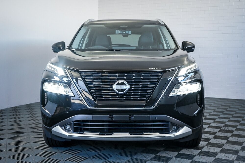 Nissan X-trail image 2