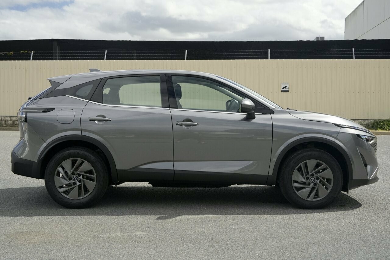 Nissan Qashqai image 2