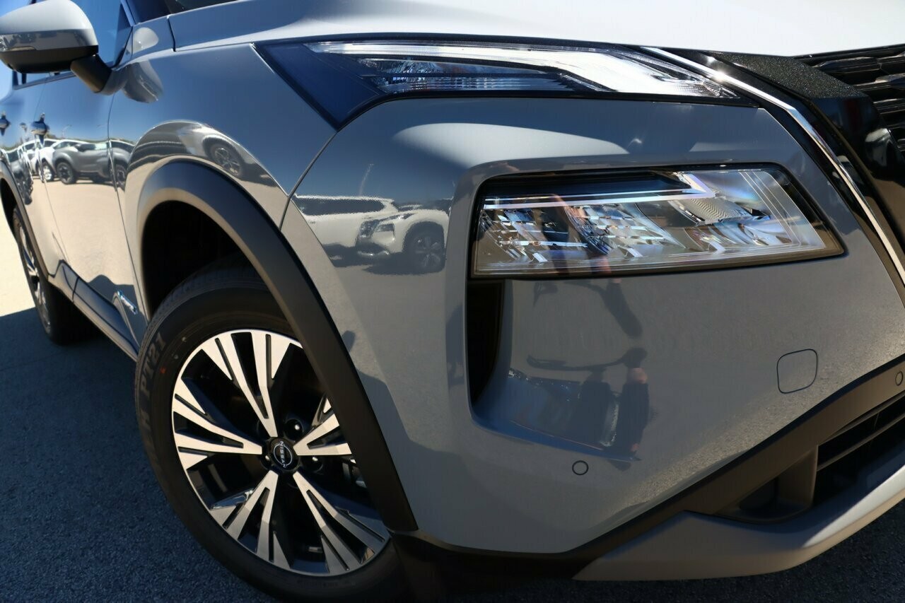 Nissan X-trail image 2