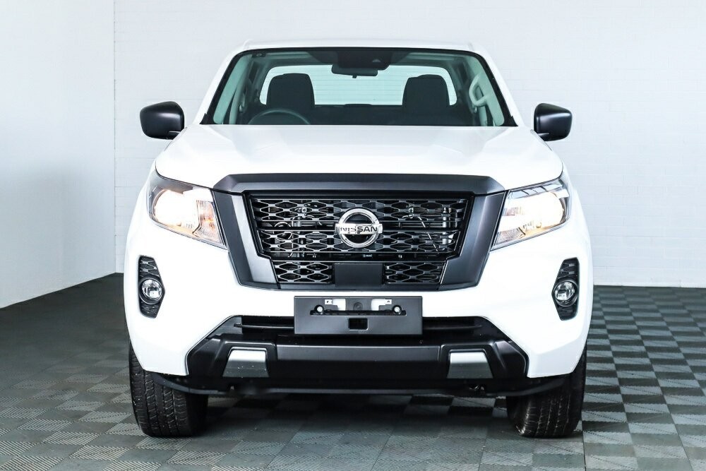Nissan Navara image 3