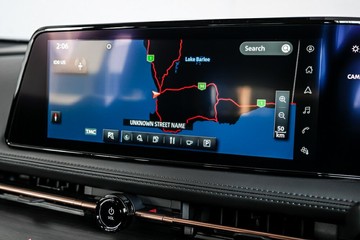 https://vehicle-cdn.autoleague.cloud/33417_2955502_18.jpg