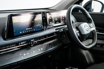 https://vehicle-cdn.autoleague.cloud/33417_2955502_23.jpg