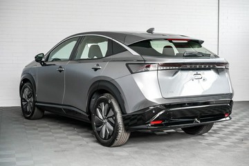 https://vehicle-cdn.autoleague.cloud/33417_2955502_5.jpg