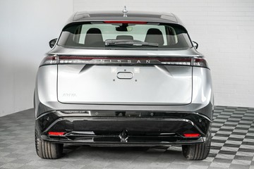 https://vehicle-cdn.autoleague.cloud/33417_2955502_6.jpg