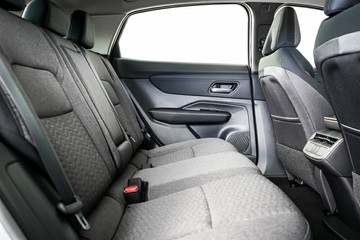 https://vehicle-cdn.autoleague.cloud/33417_2955502_9.jpg