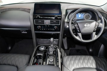 https://vehicle-cdn.autoleague.cloud/33417_2984839_10.jpg
