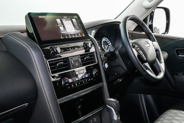 https://vehicle-cdn.autoleague.cloud/33417_2984839_23.jpg