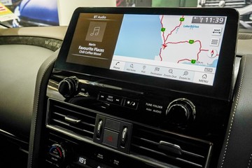 https://vehicle-cdn.autoleague.cloud/33417_2985206_24.jpg