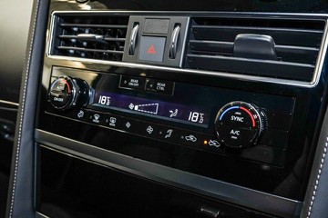 https://vehicle-cdn.autoleague.cloud/33417_2985206_26.jpg