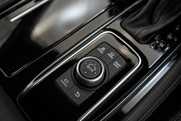 https://vehicle-cdn.autoleague.cloud/33417_2985206_31.jpg