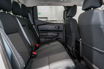 https://vehicle-cdn.autoleague.cloud/33417_2986858_11.jpg